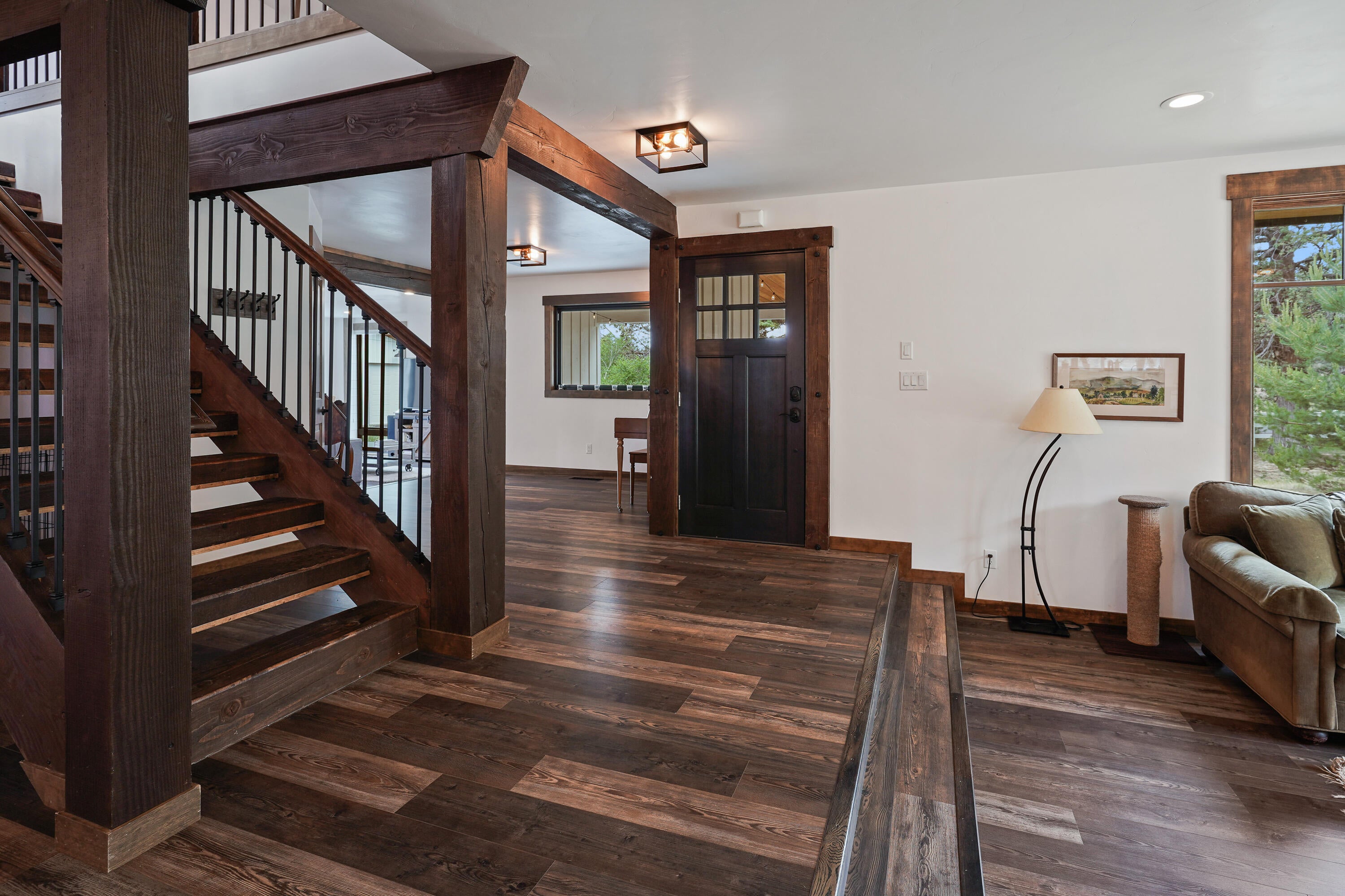 64732 Hunnell Road Bend, OR 97703 - Photo 9 of 51 DSC07665