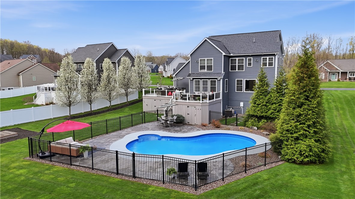 52 Copper Beech Run Perinton, NY 14450 - Photo 3 of 50 Salt water pool!