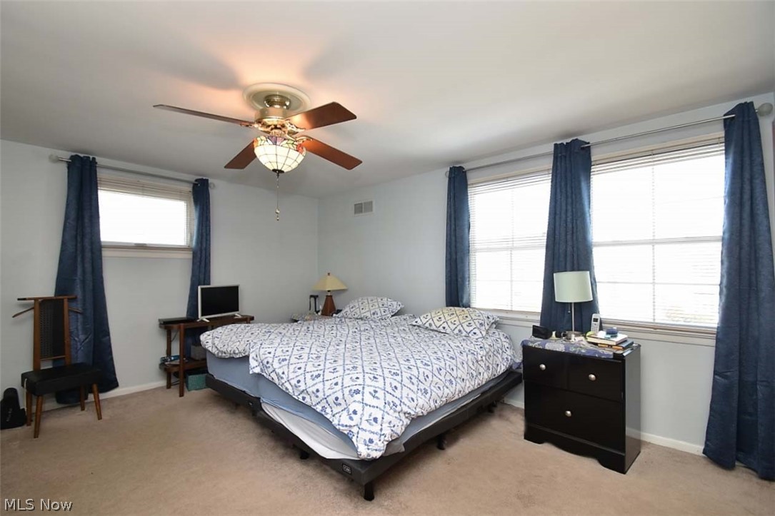 3690 Shannon Road Cleveland Heights, OH 44118 - Photo 14 of 23