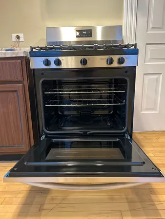 $2,100 | 862 North Hermitage Avenue, Unit 1R, Chicago, IL 60622