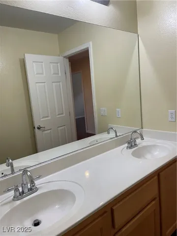 $2,295 | 57 Daisy Springs Court, Las Vegas, NV 89148