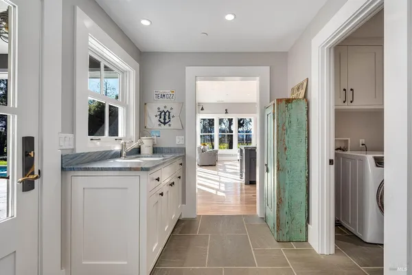 $6,995,000 | 5310 Silverado Trail, Napa, CA 94558