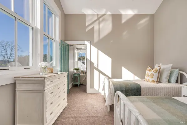 $6,995,000 | 5310 Silverado Trail, Napa, CA 94558