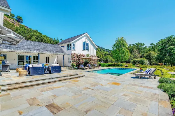 $6,995,000 | 5310 Silverado Trail, Napa, CA 94558
