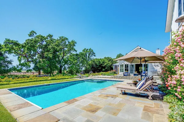$6,995,000 | 5310 Silverado Trail, Napa, CA 94558