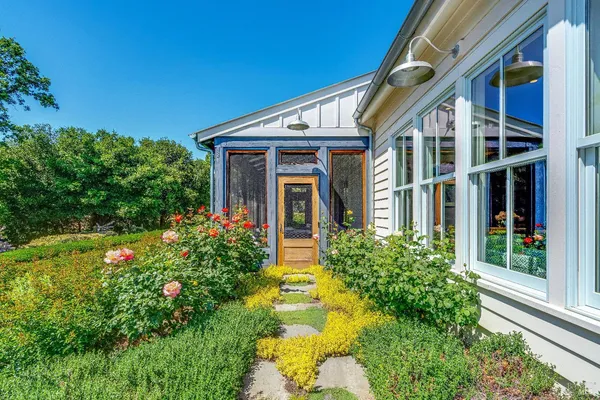 $6,995,000 | 5310 Silverado Trail, Napa, CA 94558