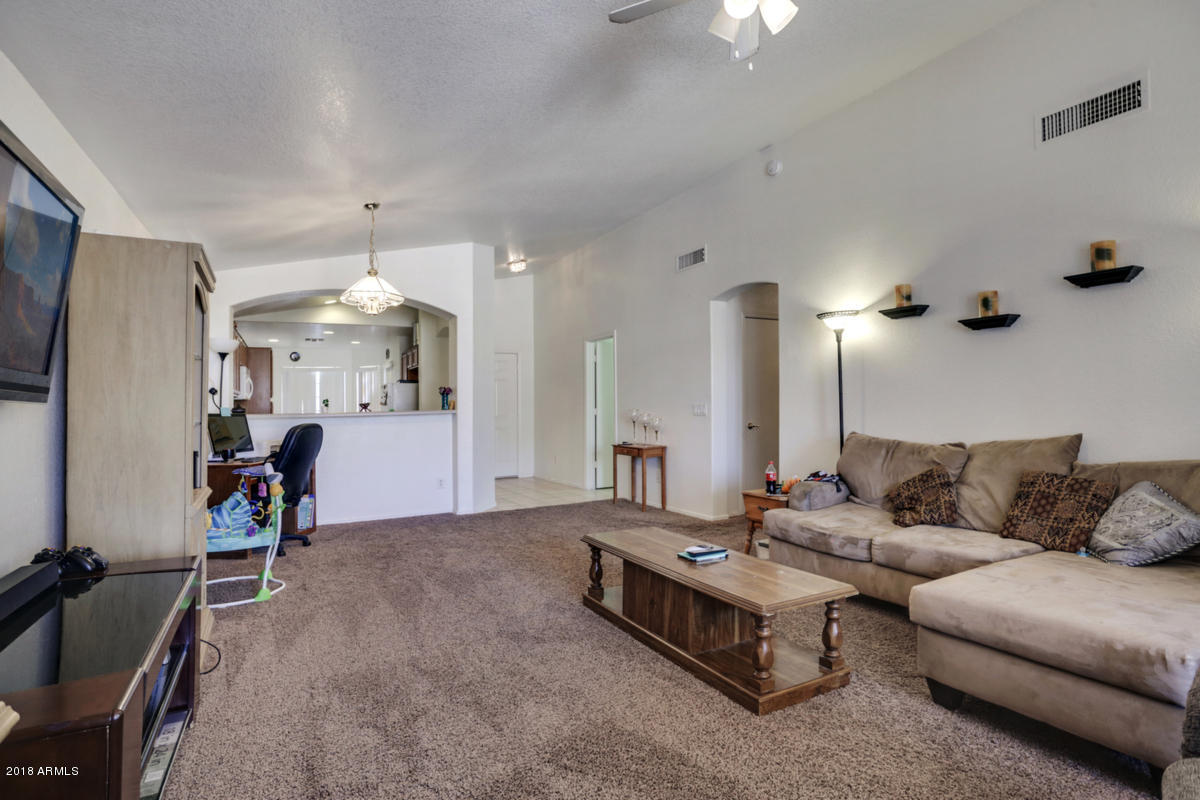 13344 West Boca Raton Road Surprise, AZ 85379 - Photo 4 of 23 Great_Room