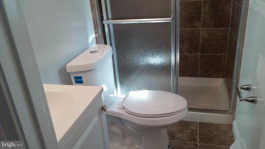 516 Hill Road Hyattsville, MD 20785 - Photo 22 of 26 Bedroom (Master)