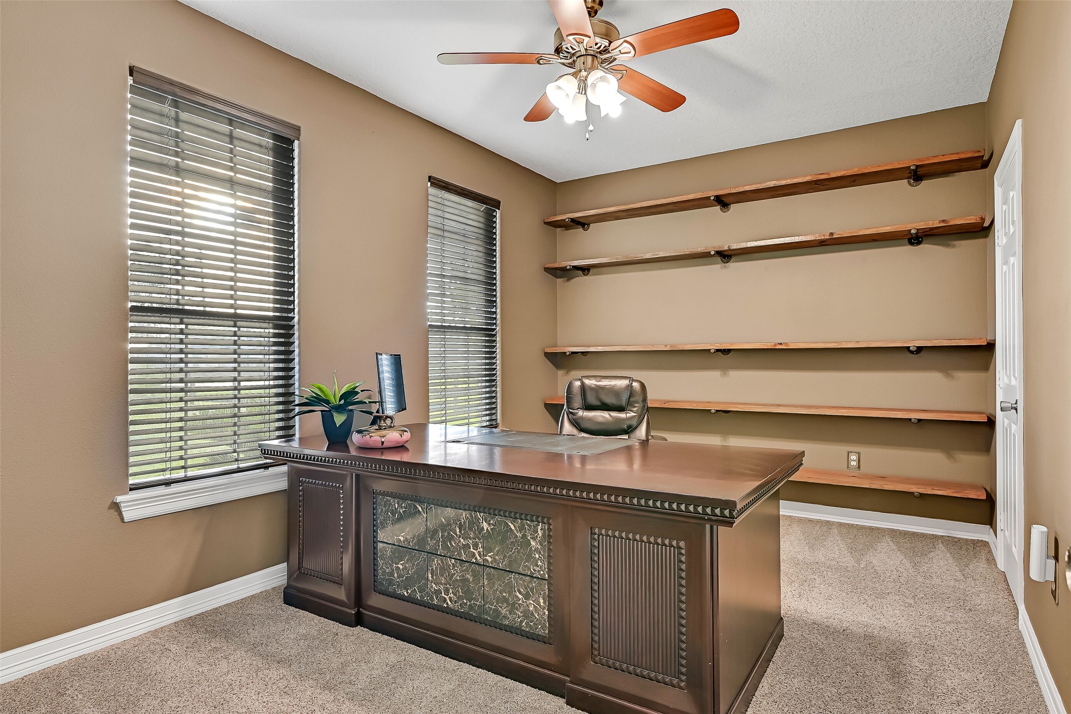 7611 Oak Alley Court Rosharon, TX 77583 - Photo 16 of 37