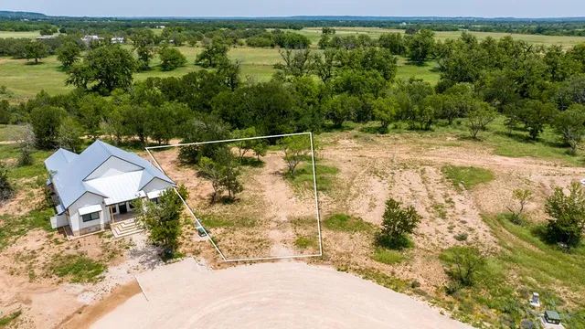 $359,000 | 33 Lager Court, Unit 33, Fredericksburg, TX 78624