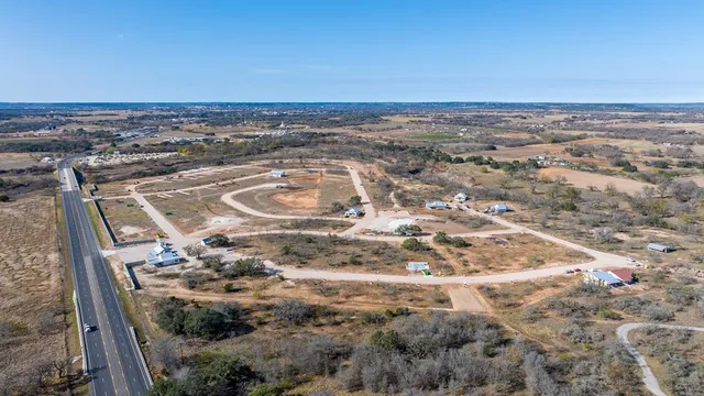$359,000 | 33 Lager Court, Unit 33, Fredericksburg, TX 78624
