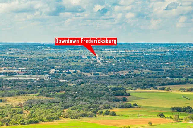 $359,000 | 33 Lager Court, Unit 33, Fredericksburg, TX 78624