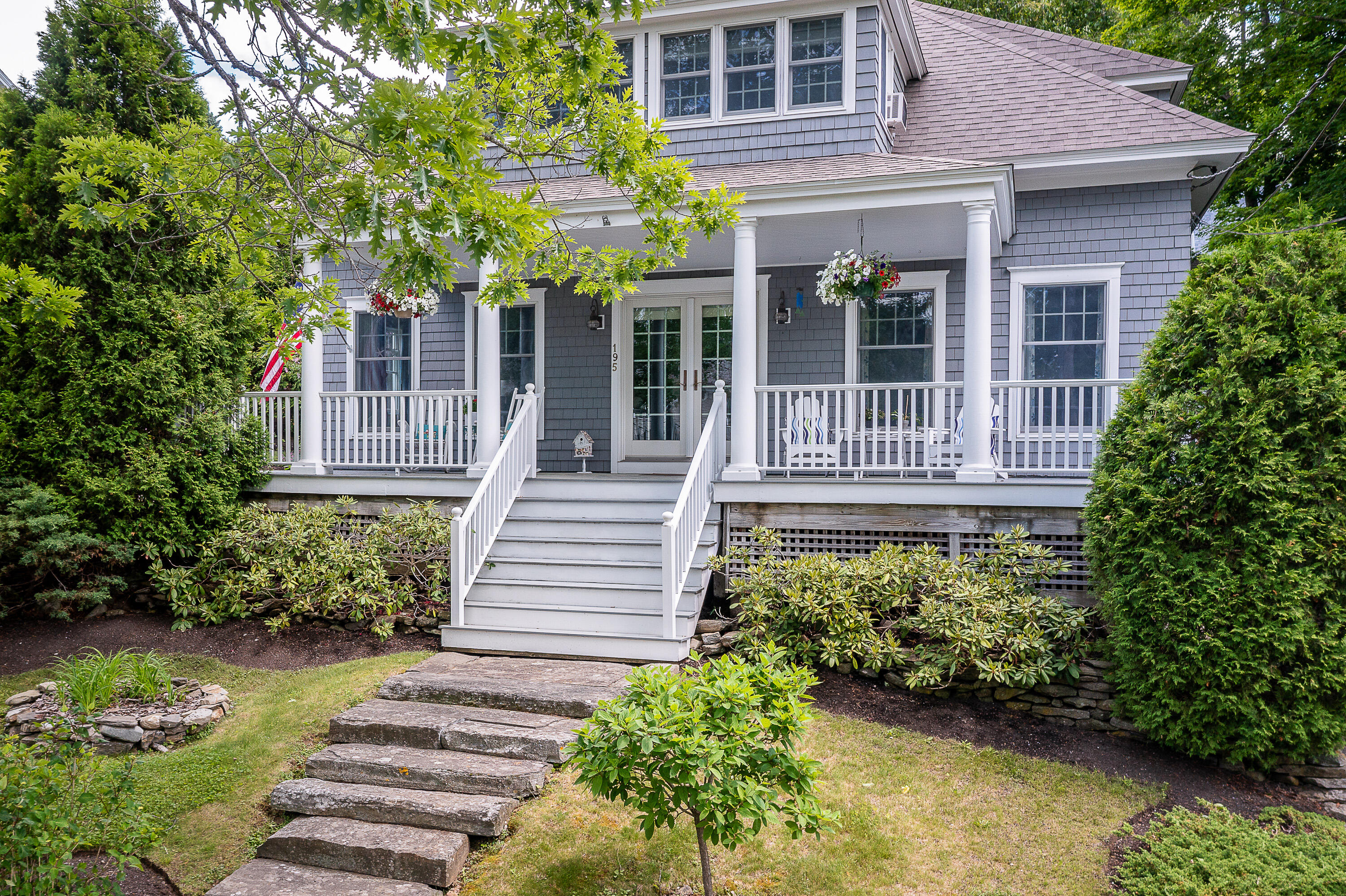195 Beauchamp Point Road Rockport, ME 04856 - Photo 7 of 31
