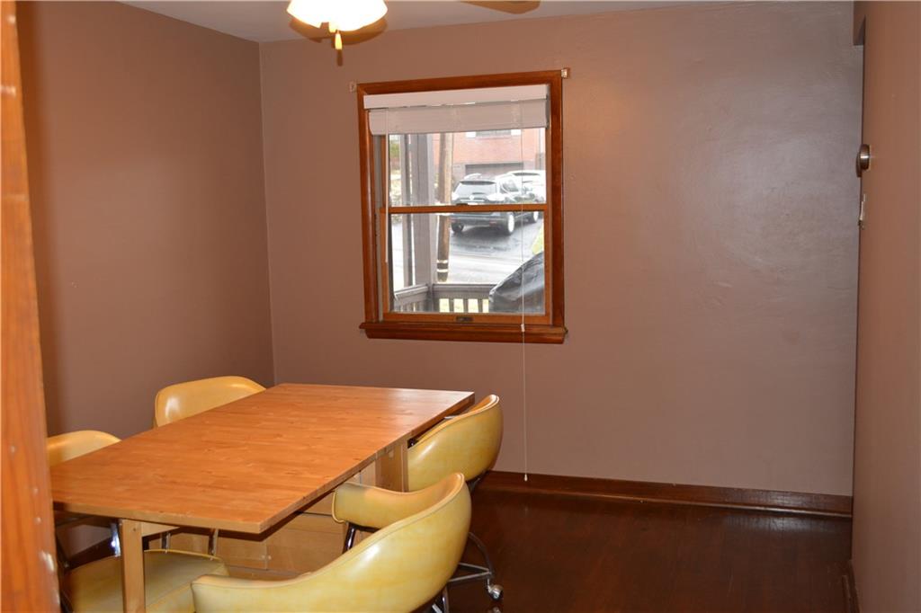 818 Rolling Rock Road Pittsburgh, PA 15234 - Photo 10 of 25 Gallery Image 10
