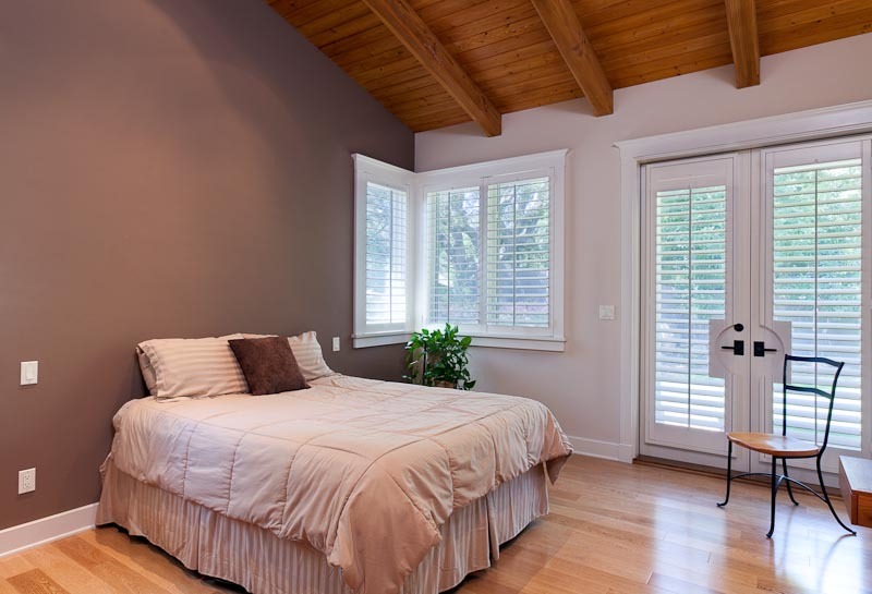 2222 Sycamore Canyon Road Santa Barbara, CA 93108 - Photo 7 of 22 Second Bedroom w/High Ceilings rem. bath