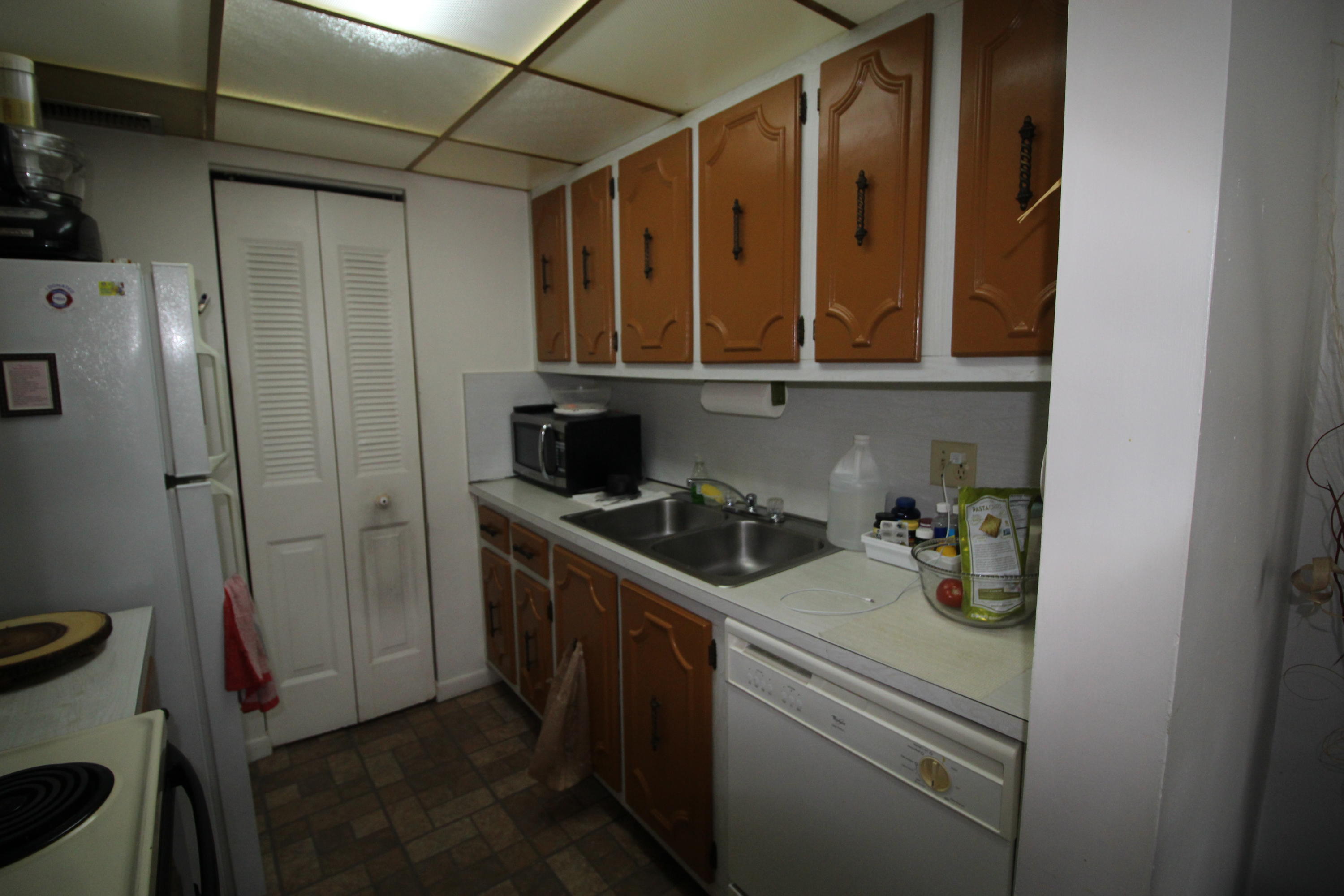 1210 Old Boynton Road, Unit 110 Boynton Beach, FL 33426 - Photo 13 of 14 IMG_3000
