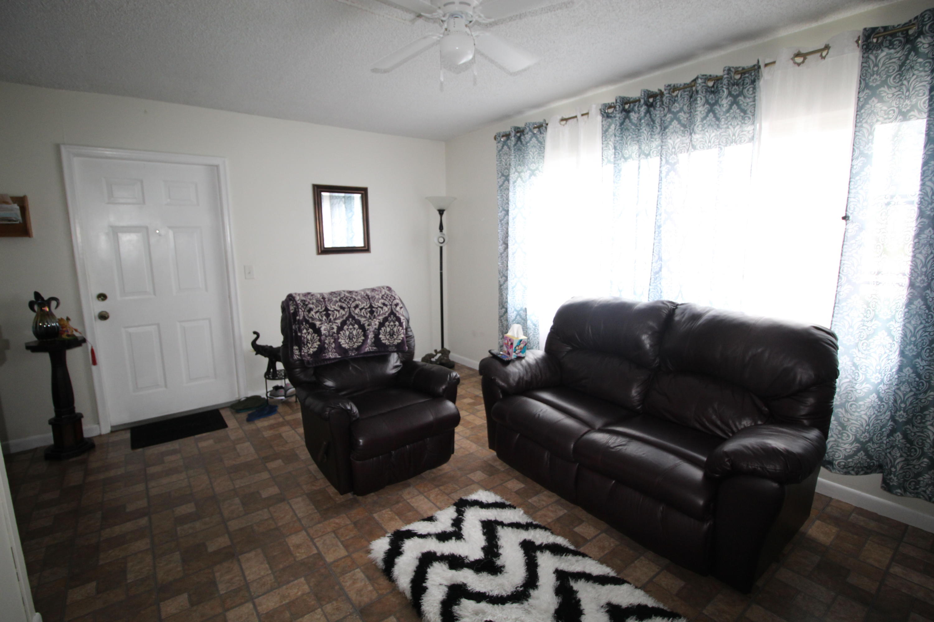 1210 Old Boynton Road, Unit 110 Boynton Beach, FL 33426 - Photo 5 of 14 IMG_2992