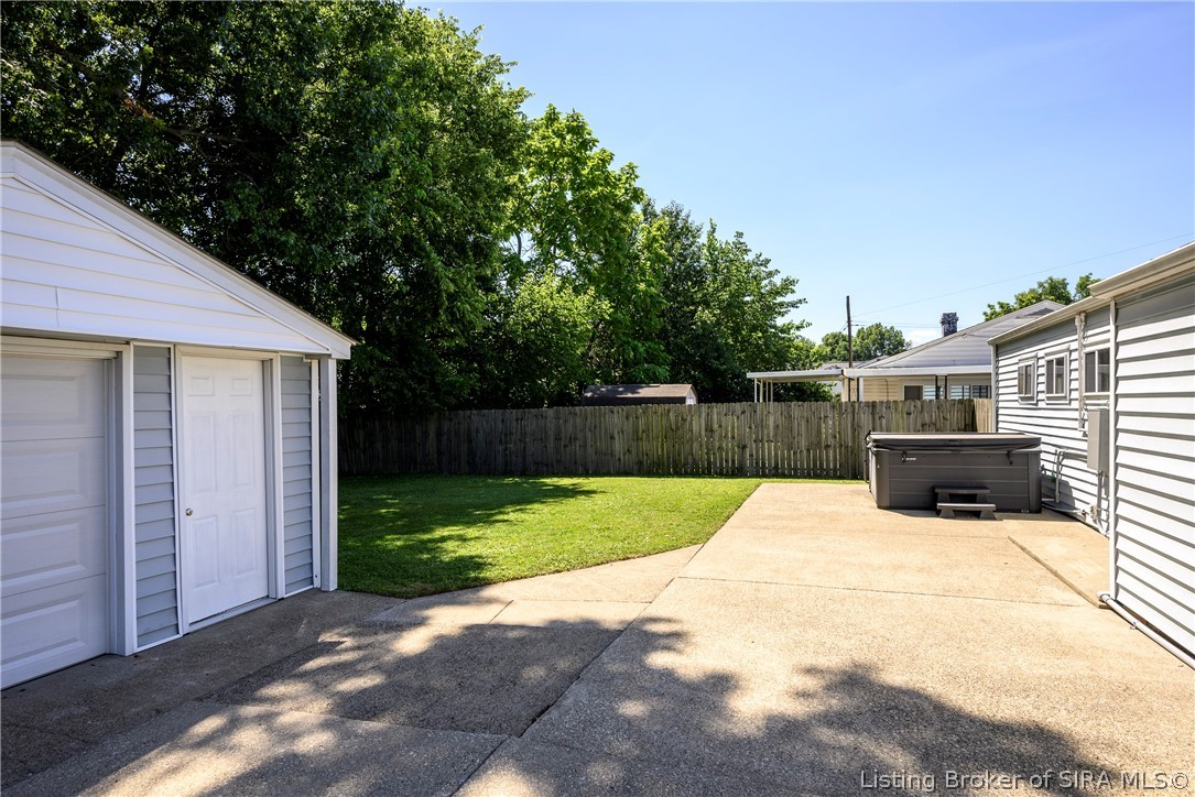 4917 Raven Road Louisville, KY 40213 - Photo 27 of 29