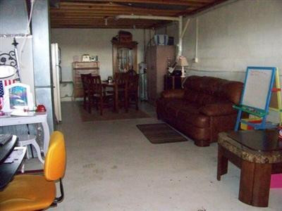 660 Right Angle Road Winchester, KY 40391 - Photo 46 of 49 Garage currently being used as guest qua