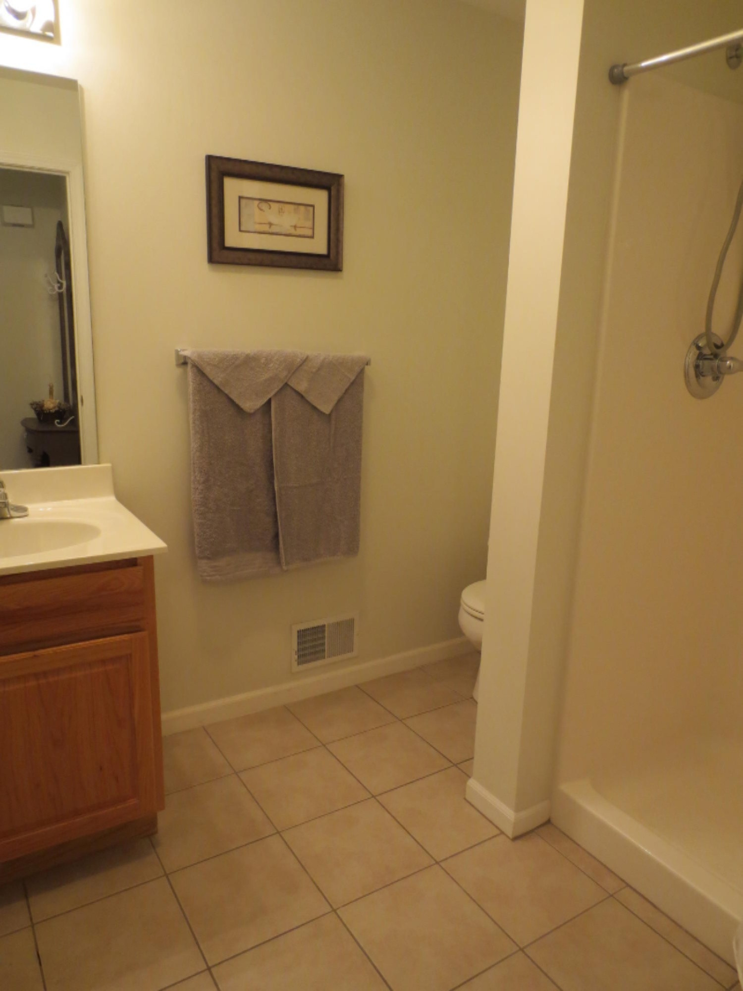 1295 Whitehall Road, Unit 24 Muskegon, MI 49445 - Photo 25 of 29 IMG_3874