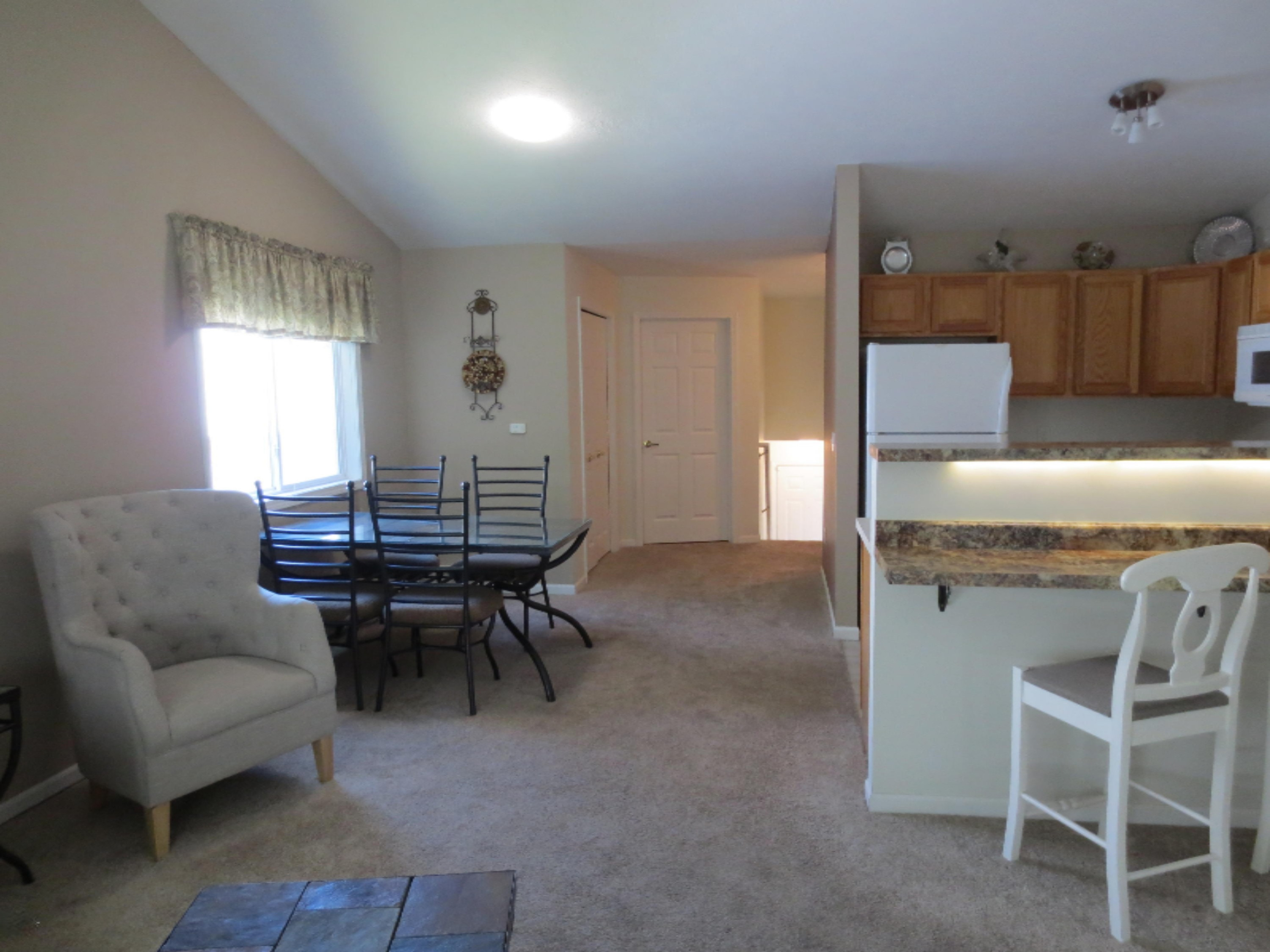 1295 Whitehall Road, Unit 24 Muskegon, MI 49445 - Photo 8 of 29 IMG_3860