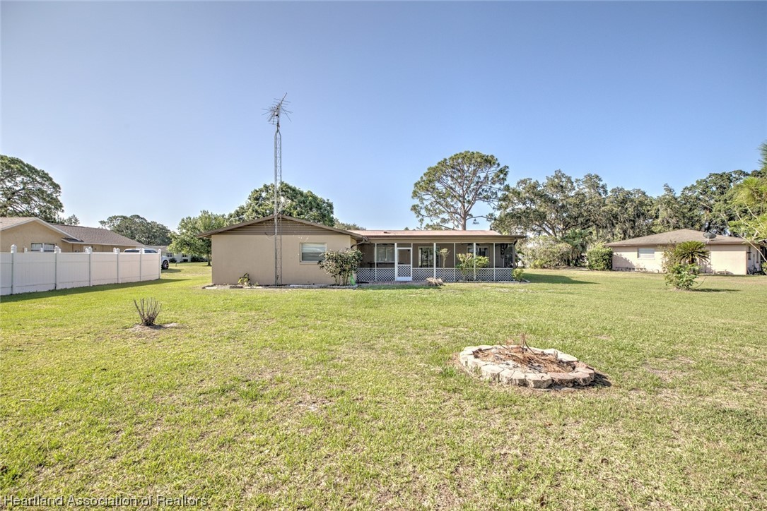 312 Blazing Star Road Sebring, FL 33876 - Photo 35 of 42