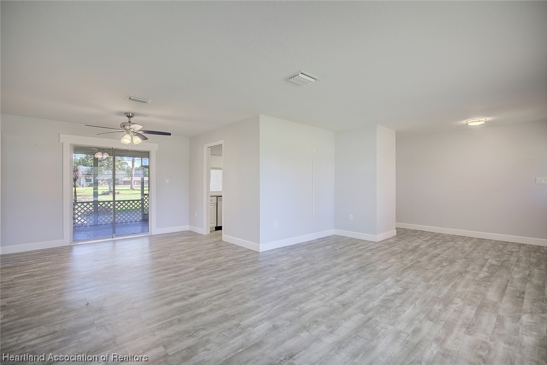 312 Blazing Star Road Sebring, FL 33876 - Photo 4 of 42
