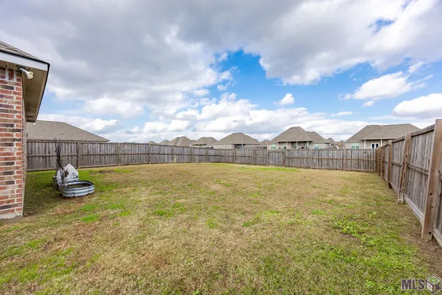 $285,000 | 4858 Viola Farms Drive, Addis, LA 70710