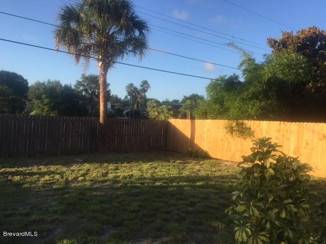 2192 Warwick Road Melbourne, FL 32935 - Photo 17 of 17 Backyard