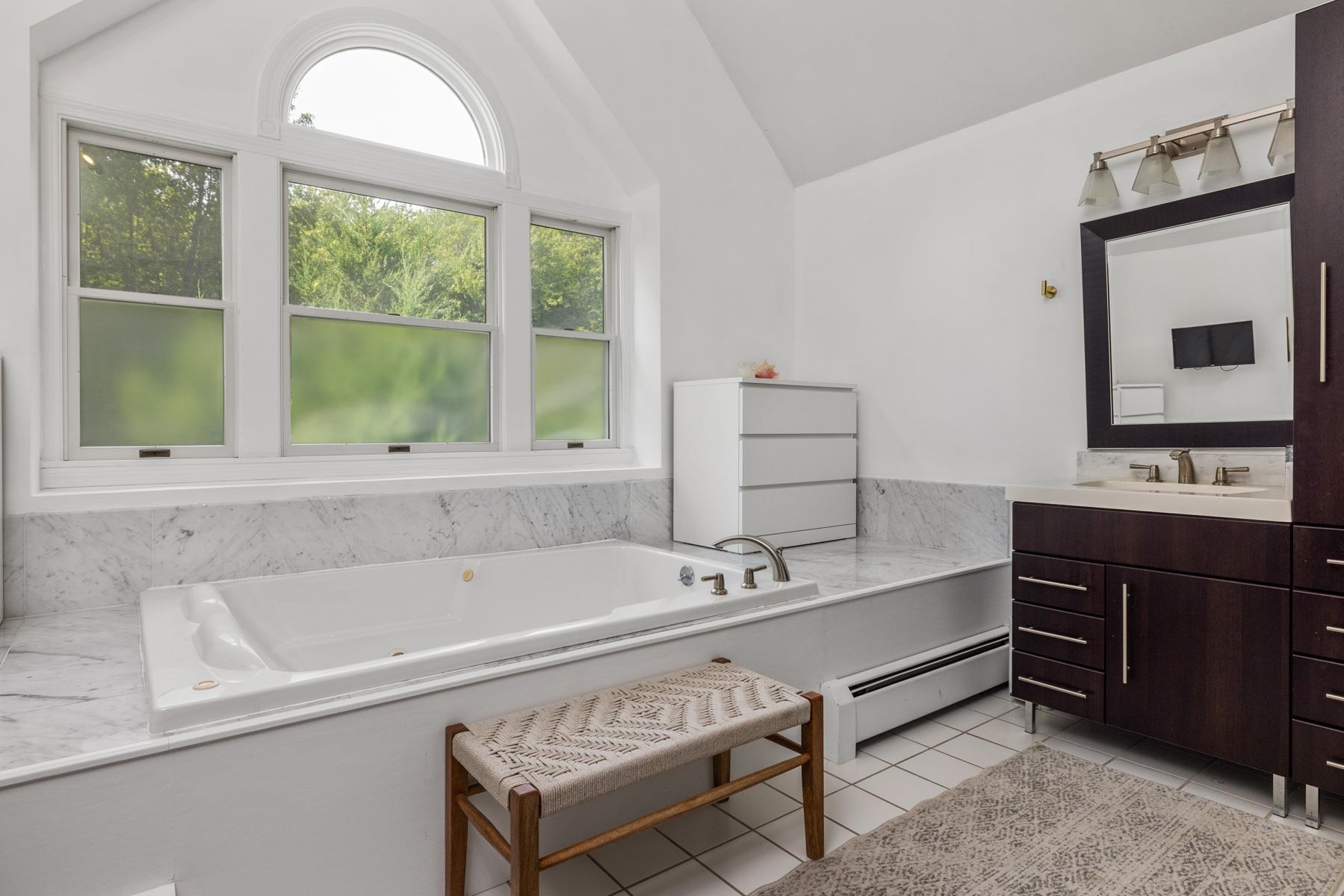 17 Fieldstone Circle Hampton, NH 03842 - Photo 18 of 40