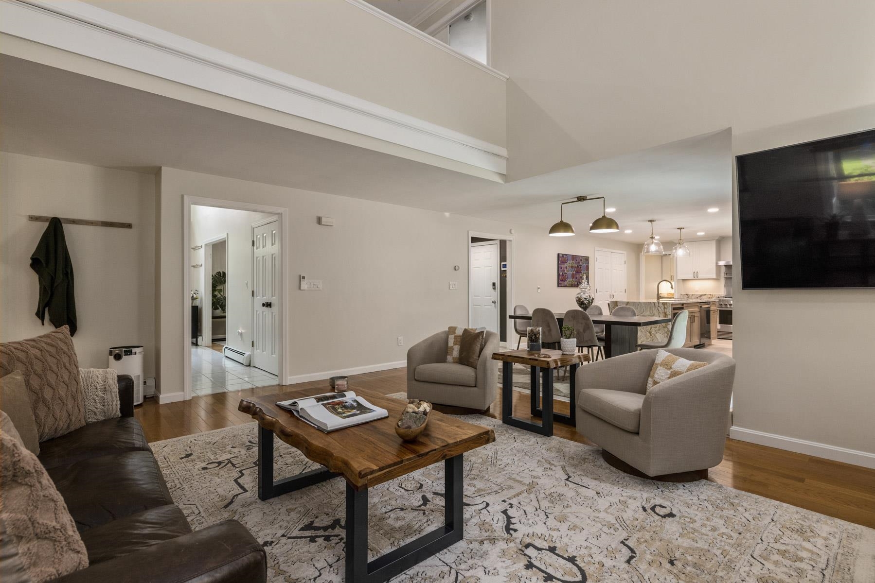 17 Fieldstone Circle Hampton, NH 03842 - Photo 4 of 40