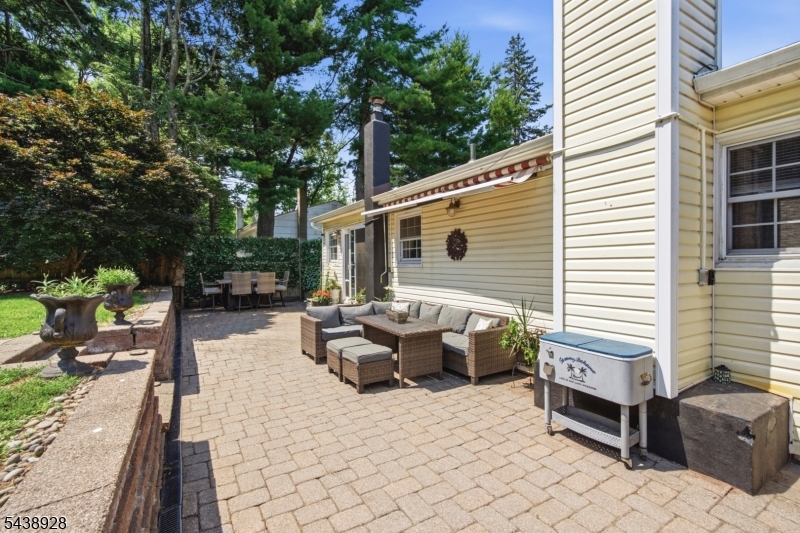 47 Summit Road Hamburg, NJ 07419 - Photo 25 of 45