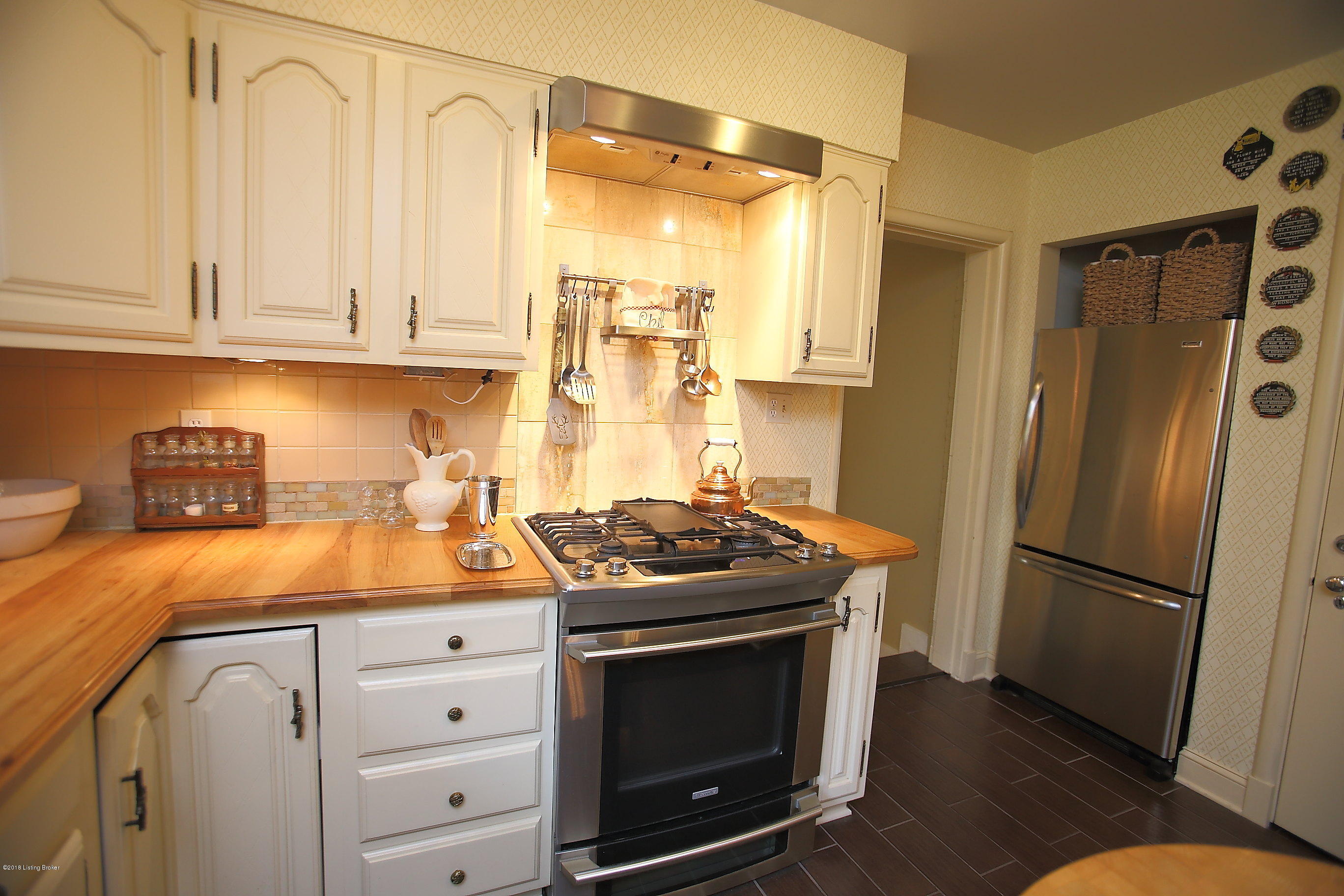 3311 Lexington Road Louisville, KY 40206 - Photo 19 of 68 Kitchen