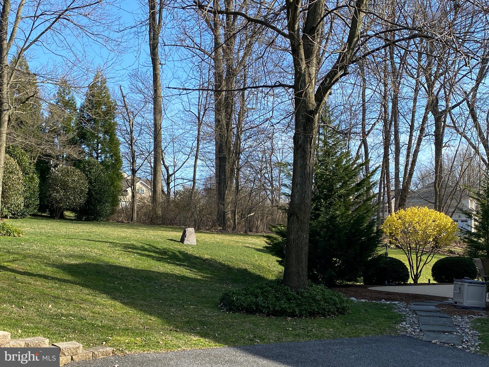 311 Darlington Road Media, PA 19063 - Photo 3 of 50