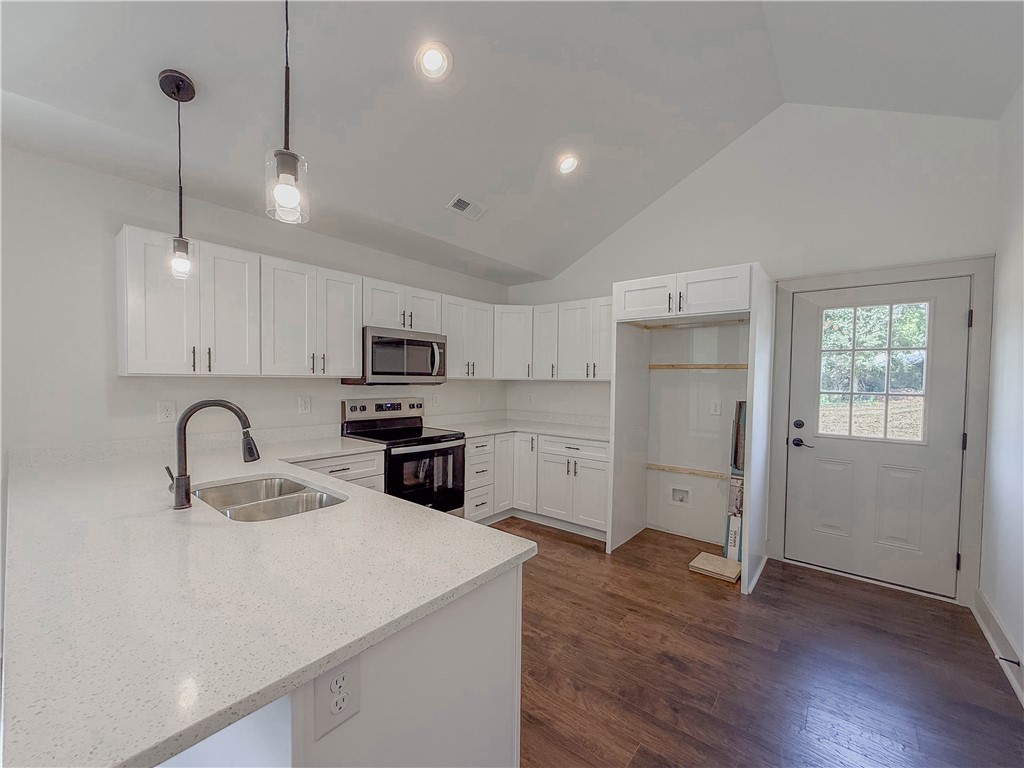 210 Scotland Road Seneca, SC 29678 - Photo 13 of 38 Gallery Image 13