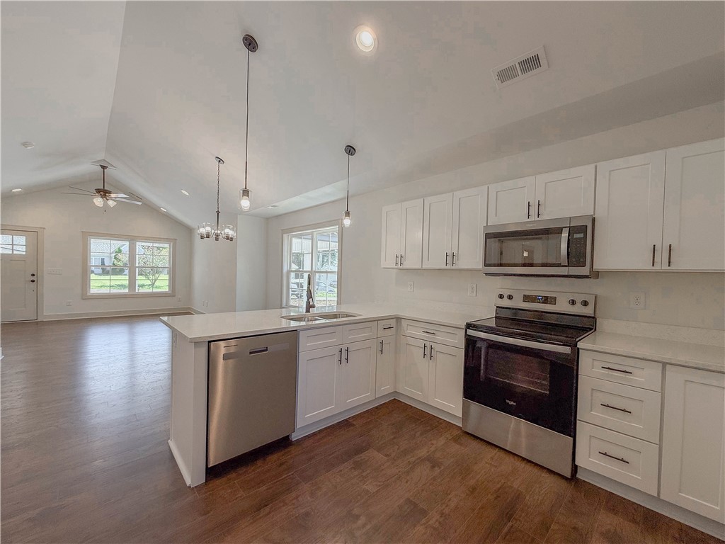 210 Scotland Road Seneca, SC 29678 - Photo 16 of 38 Gallery Image 16