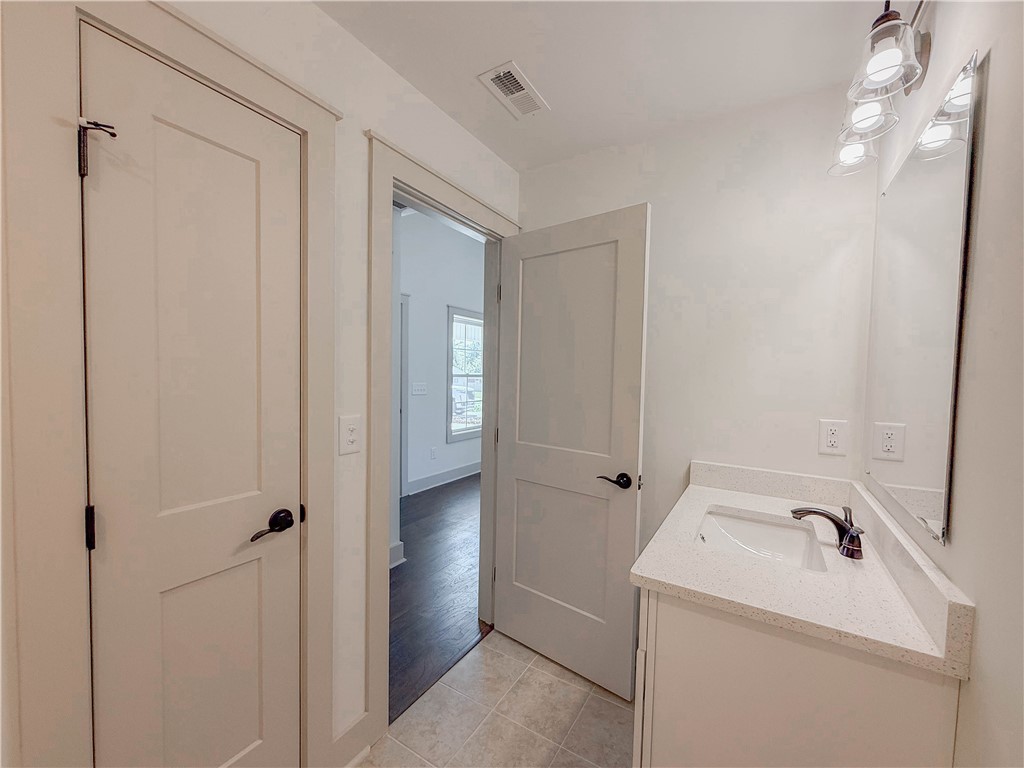210 Scotland Road Seneca, SC 29678 - Photo 29 of 38 Gallery Image 29