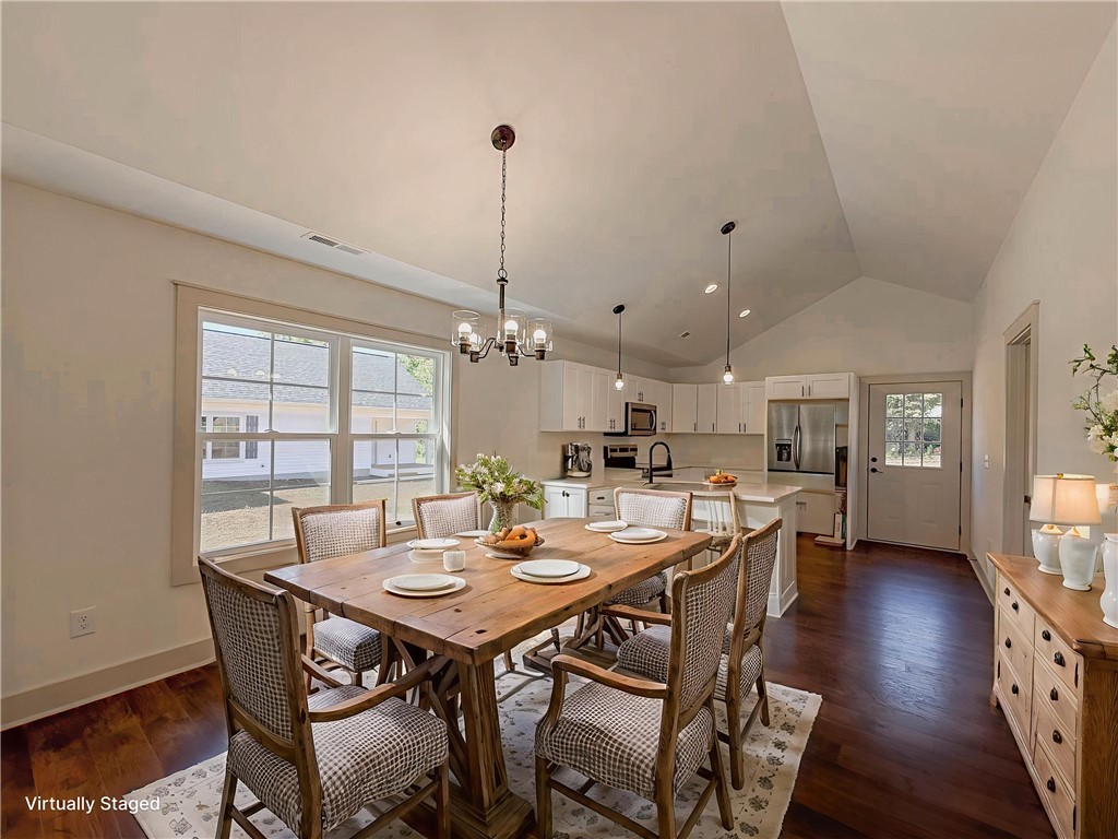 210 Scotland Road Seneca, SC 29678 - Photo 9 of 38