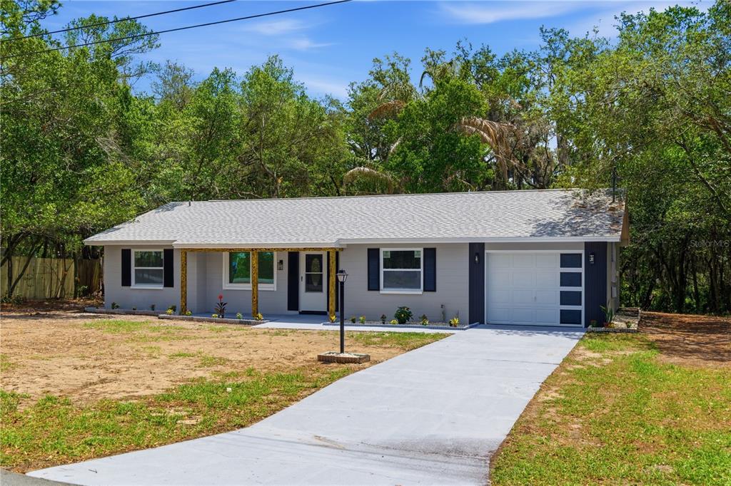 4446 Watt Avenue Spring Hill, FL 34608 - Photo 3 of 37