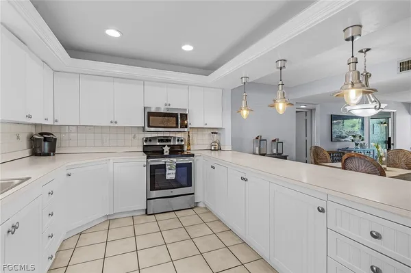 $5,000 | 4384 Bowsprit Court, Unit 2A, Fort Myers, FL 33919