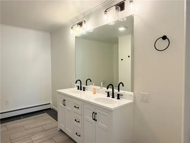 $1,600 | 6 Dietz Street, Unit 4, Oneonta, NY 13820