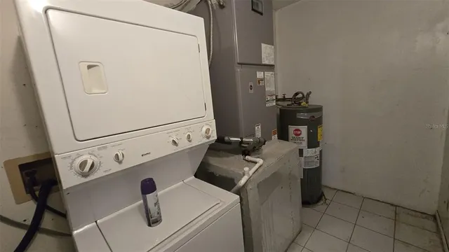 $565,000 | 6174 Northwest 183rd Lane, Hialeah, FL 33015