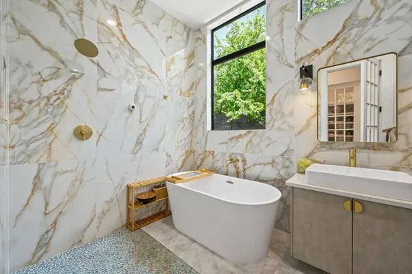 $1,450,000 | 7810 Hardy Drive, Austin, TX 78757