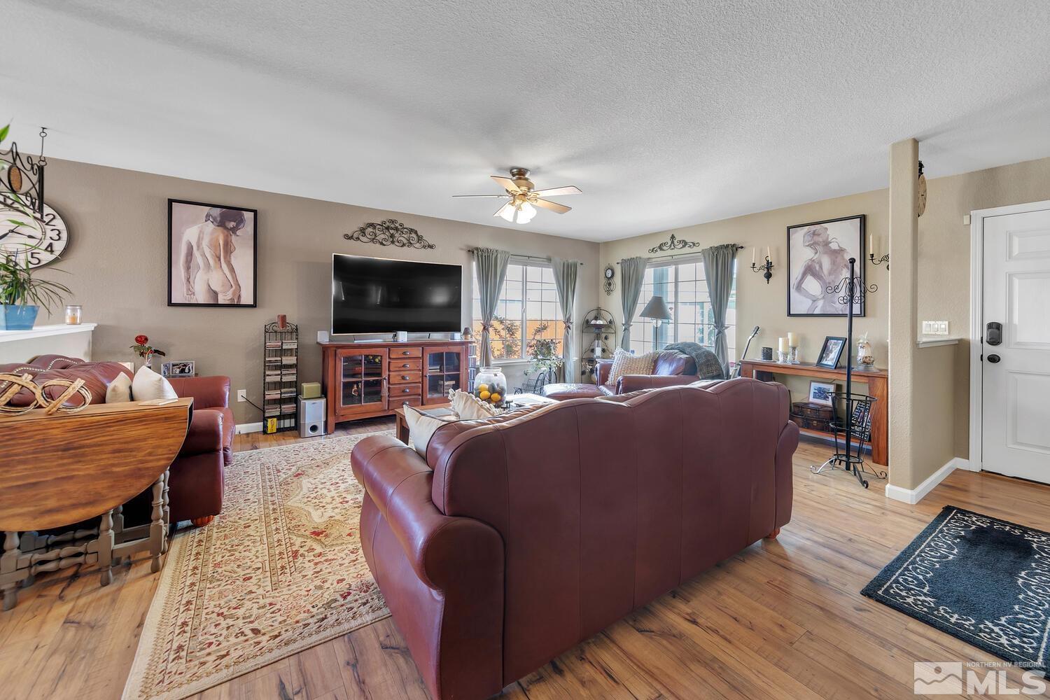 17905 Timber Grove Court Reno, NV 89508 - Photo 3 of 40 Photo 3