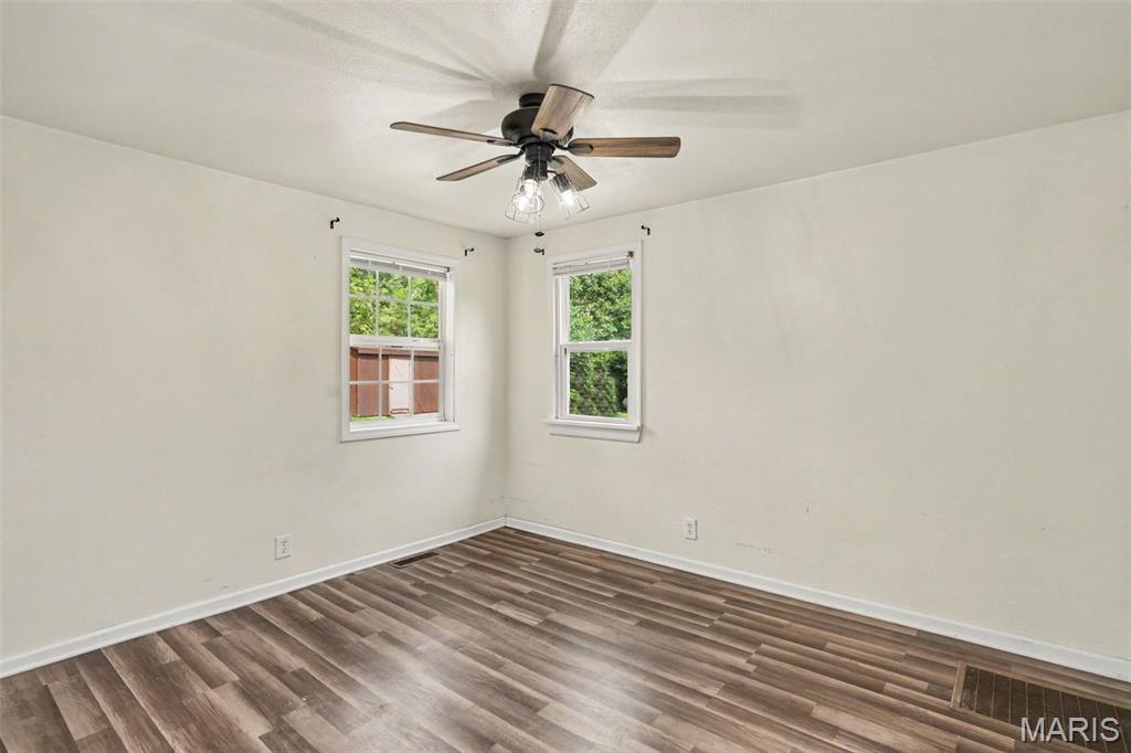 1027 Thatcher Road Sullivan, MO 63080 - Photo 10 of 18