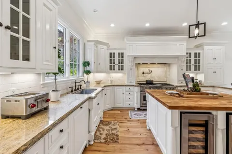 $4,358,000 | 30 Malavear Court, Pacifica, CA 94044