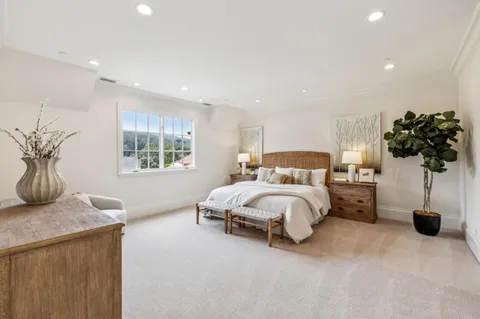 $4,358,000 | 30 Malavear Court, Pacifica, CA 94044