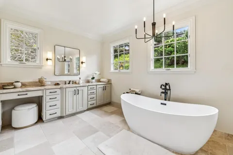 $4,358,000 | 30 Malavear Court, Pacifica, CA 94044