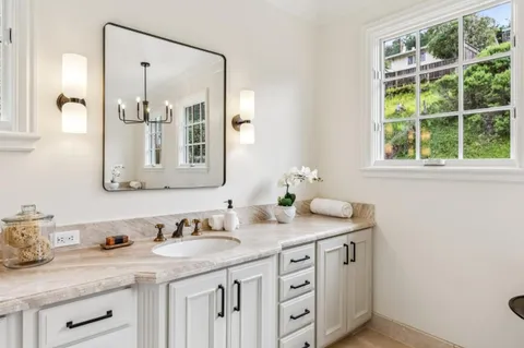 $4,358,000 | 30 Malavear Court, Pacifica, CA 94044