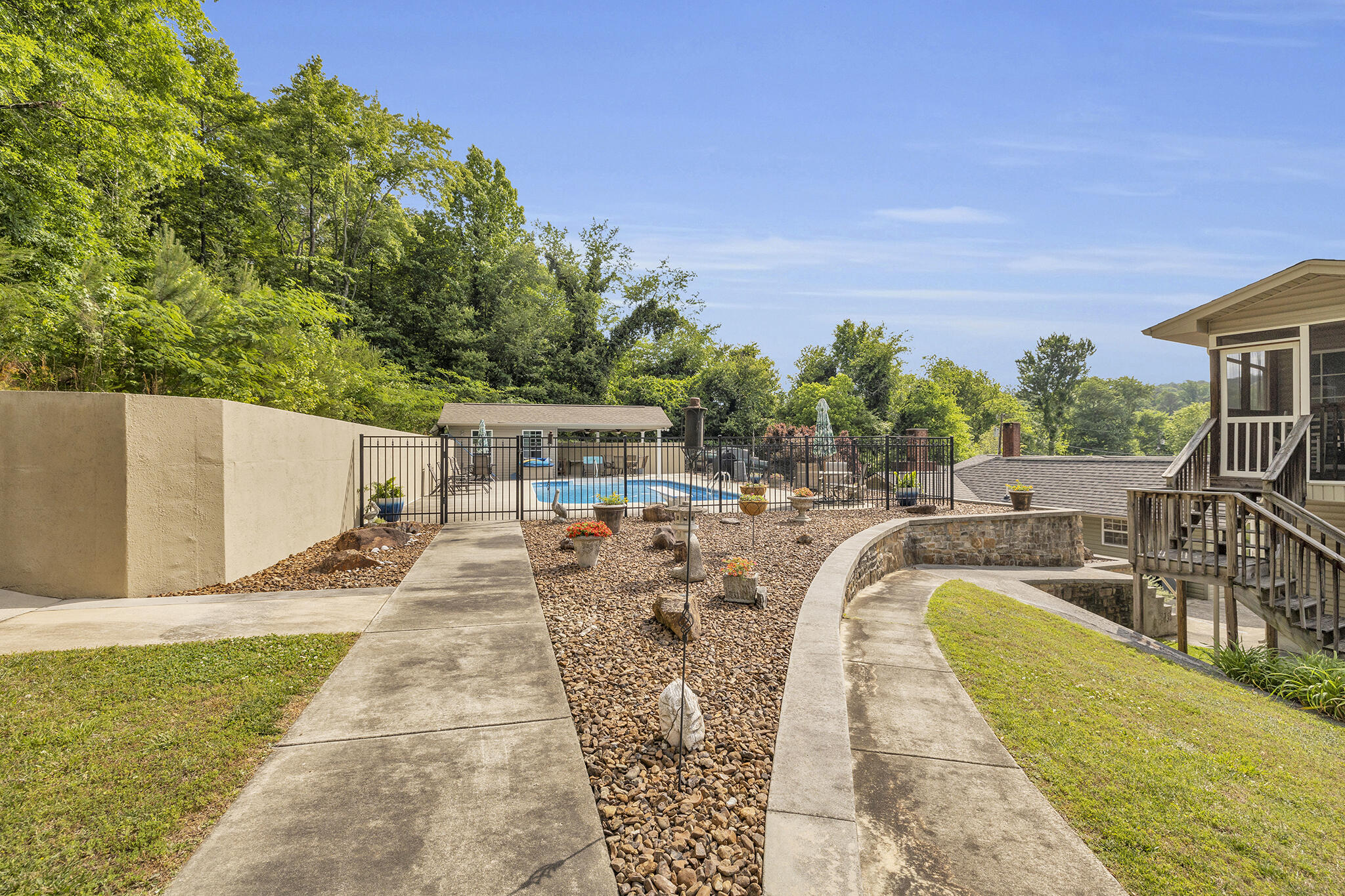 12113 Back Valley Road Soddy Daisy, TN 37379 - Photo 16 of 21 4A8A9681